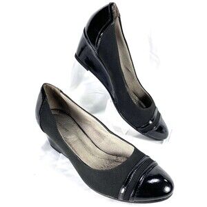 Naturalizer Women 8.5M (25.5 cm) Wedge Pump Black Suede Cap Toe Slip-On Timeless